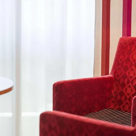 Hotel Og Antibes Les Strelitzias *