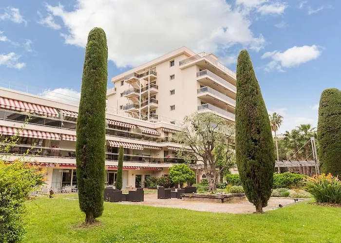 Hotel Og Antibes Les Strelitzias Juan-les-Pins